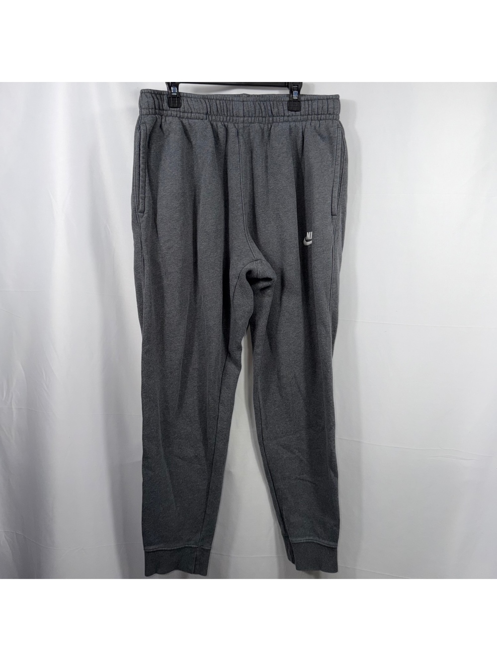 Nike Men’s Large Gray Fleece Jogger Sweatpants